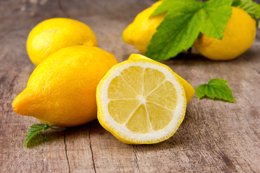 فيديو / كيف أن تشعل نار من الليمون
