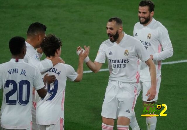 رونسيرو يحتفل بصدارة ريال مدريد المؤقتة بعد لقاء قادش