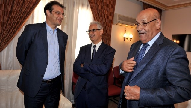 حزب الاستقلال يرفع