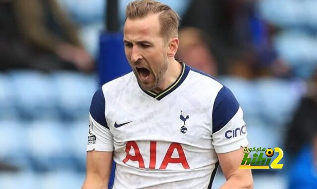 فيديو: البريميرليج يهنئ هاري كين على جائزة الحذاء الذهبي