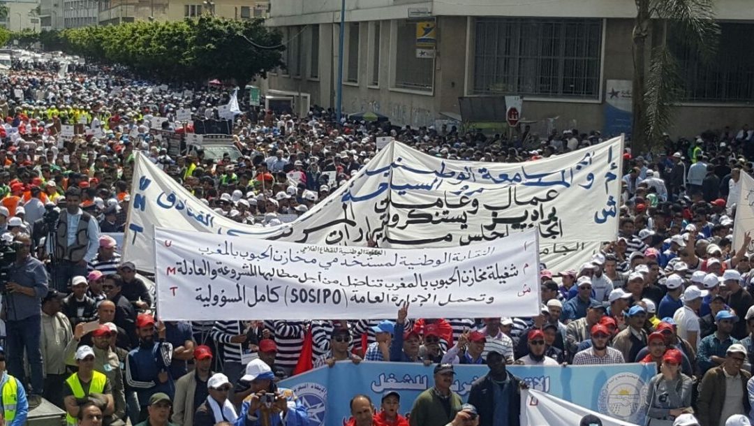 نقابة: السلطات تقف موقف المتفرج على انتهاك حقوق العمال ولم تستطع كبح جماح بعض أرباب العمل