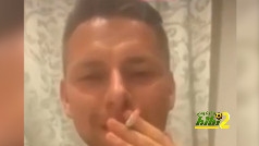 فيديو: لاعب يحتفل بصعود فريقه للأضواء بالتدخين في إيطاليا