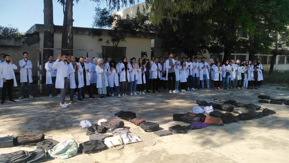 “أساتذة التعاقد” يضربون اليوم الخميس تزامنا مع محاكمة زملائهم في الرباط