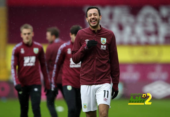 أستون فيلا يستعد لتقديم عرض لنجم بيرنلي!