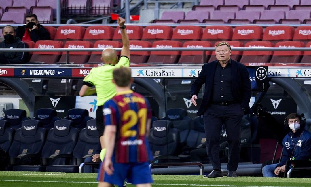 إيقاف رونالد كومان مدرب برشلونة لمباراتين بسبب