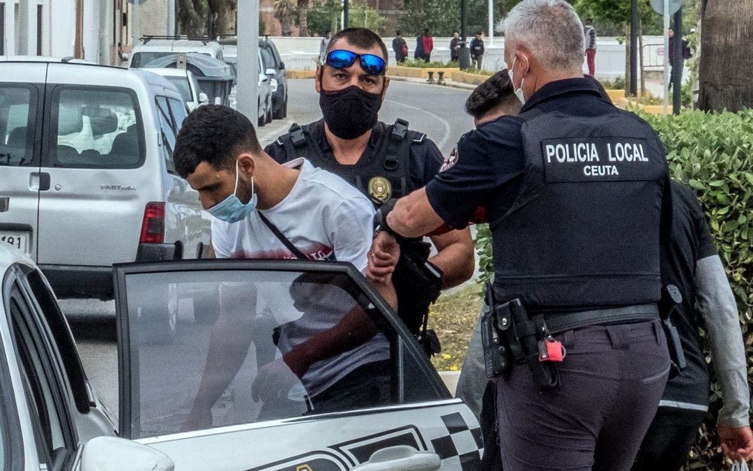 اعتقال إسباني اقتنص قاصرا مغربيا ببندقية في سبتة المحتلة