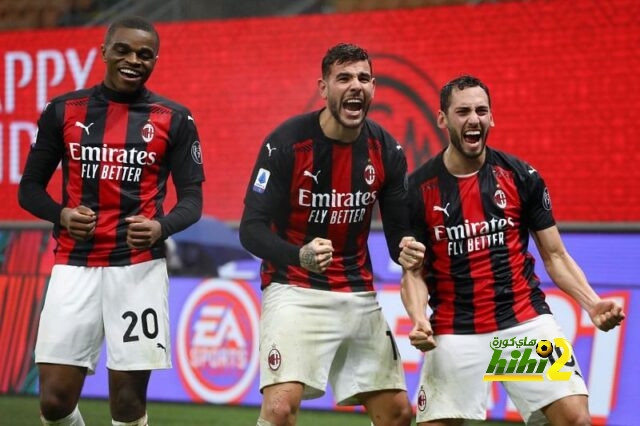 التشكيل الرسمي للميلان أمام بينيفينتو بالكالتشيو..