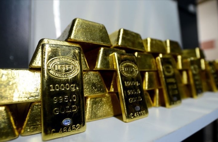 الذهب يسجل أعلى مستوى في نحو 5 أشهر مع هبوط الدولار