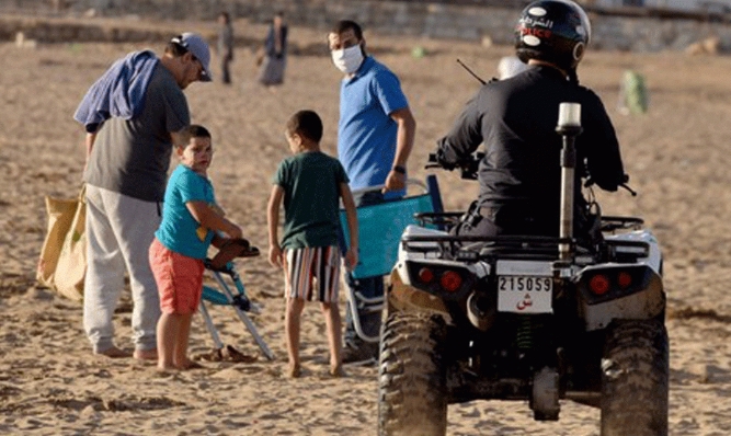 السلطات تعلن تدريجيا انطلاق موسم الاصطياف.. إليكم لائحة الشواطئ المفتوحة