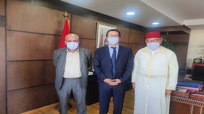 الفيدرالية المغربية لناشري الصحف تعلن قرار الاستمرار في صرف الأجور لثلاثة شهور أخرى