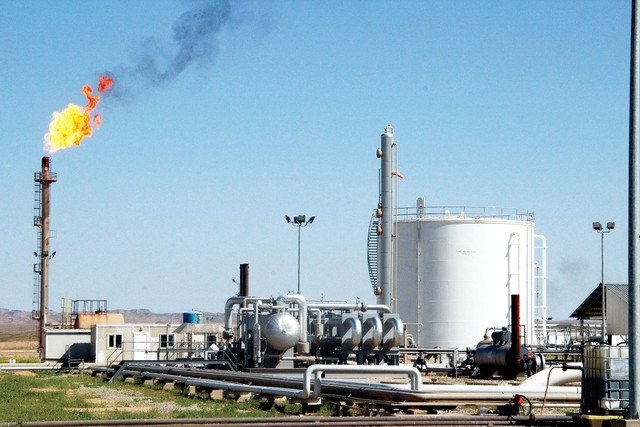 المغرب وقطر يبحثان تعزيز التعاون في مجال النفط والغاز