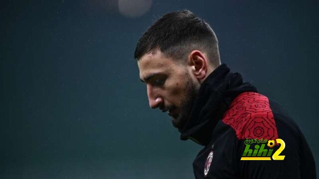 الميلان يوقف جميع محادثات تجديد عقود لاعبيه!