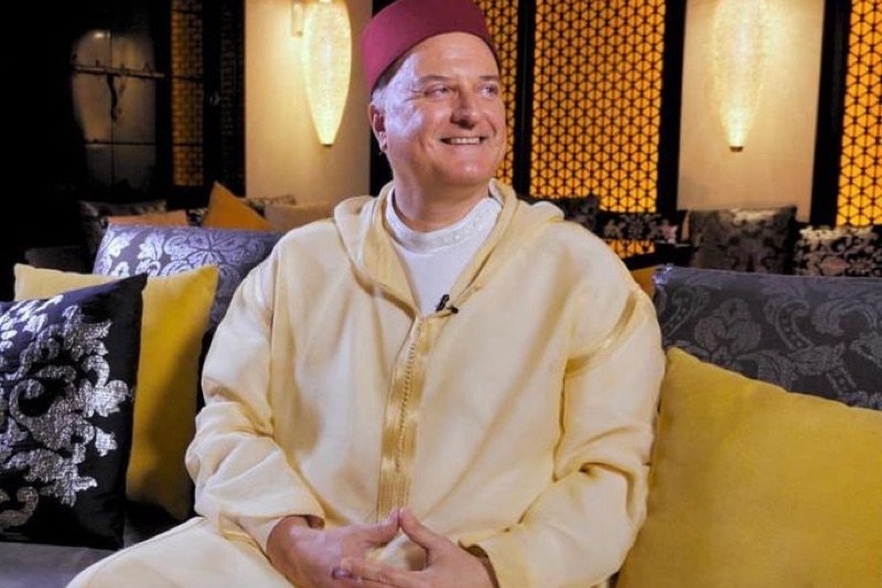 بعد تضارب الأنباء حول غيابه..سفير الكيان الصهيوني بالمغرب يكشف سبب مغادرته