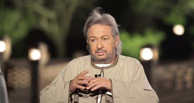 جوجل يحتفل بذكرى ميلاد الفنان الراحل نور الشريف