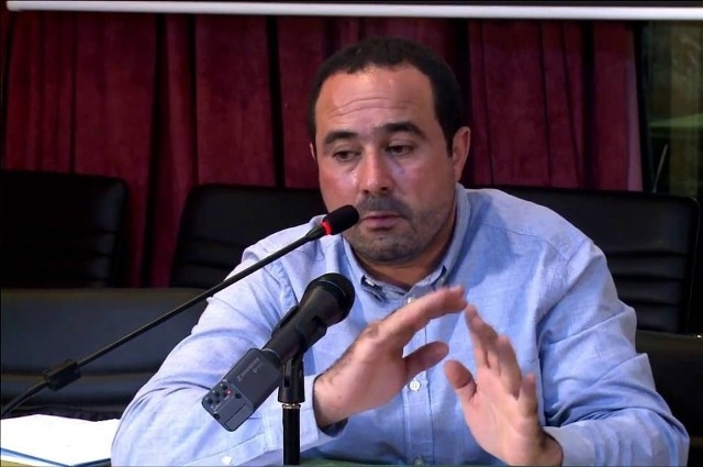 سليمان الريسوني يقرر مقاطعة الفحوصات الطبية والامتناع عن تناول