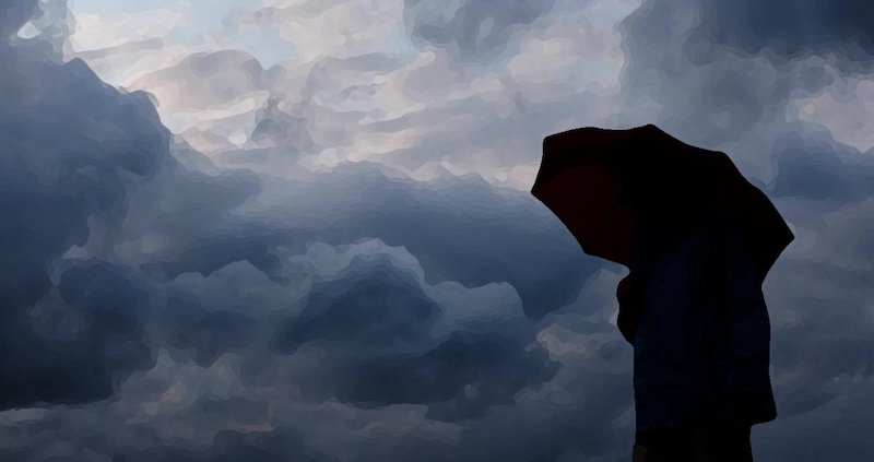 طقس الثلاثاء.. أجواء غائمة مع أمطار وزخات رعدية بهذه المناطق