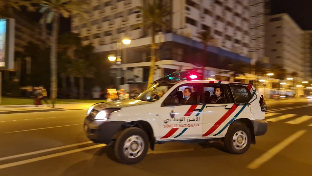 في أول أيام العيد .. بشكل حضاري أمن طنجة يخلي شوارع المدينة