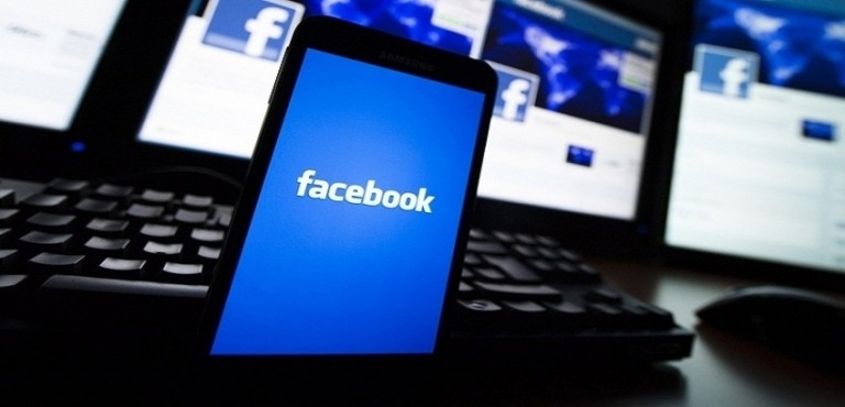 فيسبوك يتراجع إلى 2.4 بسبب التقييم السيء له من قبل المتضامنين مع فلسطين على الآب ستور