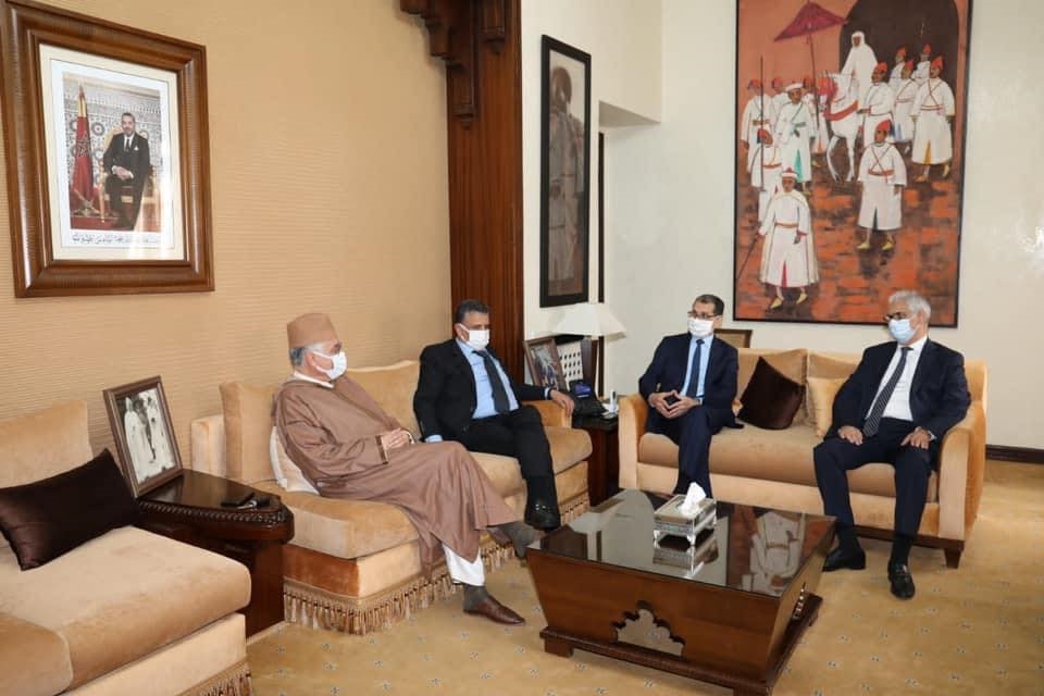 قادة 3 أحزاب يجتمعون بالعثماني لبحث أزمة كورونا والانتخابات