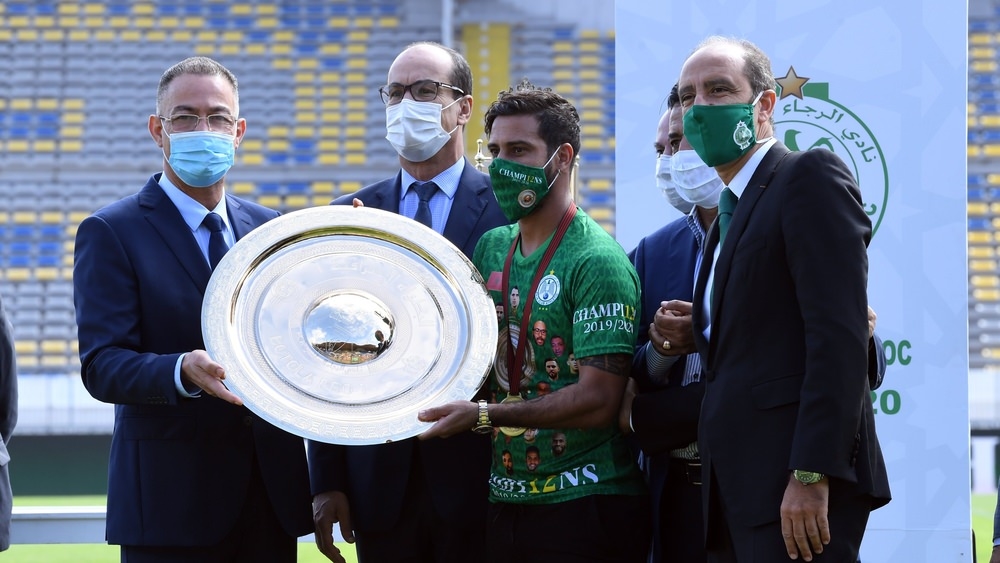 قرارات صارمة من الكاف تربك الجامعة والأندية المغربية