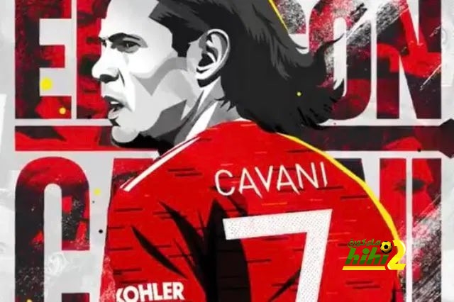 كافاني ينتقد مُلاك مانشستر يونايتد