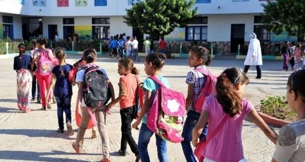 مع اقتراب الامتحانات.. أولياء التلاميذ متخوفون من تصعيد الاحتجاج ضد الوزارة ويطالبون بمراعاة مصلحة التلاميذ