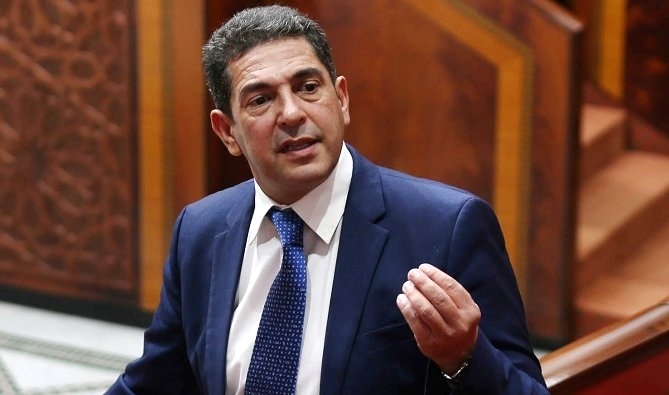 مفتشو التعليم يطالبون أمزازي بالإفراج عن النظام الأساسي وتسوية وضعيتهم