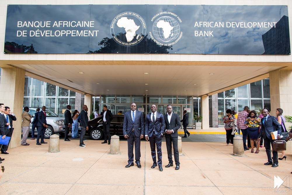 “البنك الإفريقي للتنمية”: التدابير التي اتخذها المغرب لمواجهة كورونا من شأنها الحفاظ على 71 % من مناصب الشغل 