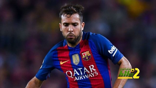 البا يعلنها صريحة : لن أرحل ويهاجم ادارة برشلونة