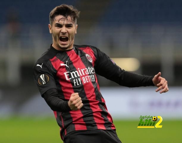 إبراهيم دياز مقتنع بالبقاء في ميلان