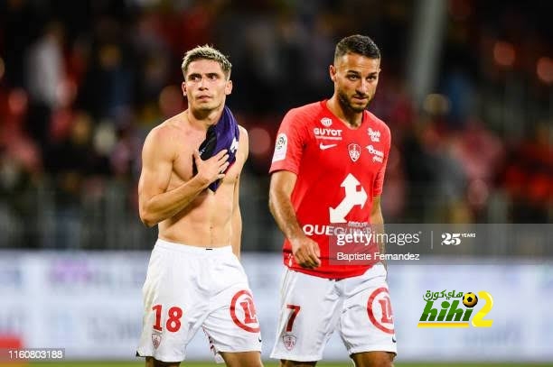 ثلاثي إنجليزي يتنافس على ظهير بريست!