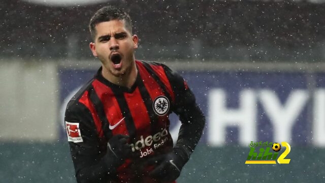 سيلفا يجذب أنظار جوارديولا، هل يكون بديل أجويرو؟