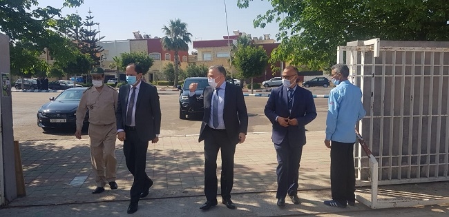 عامل برشيد ومدير الأكاديمية يتفقدان مركز الامتحان برشيد